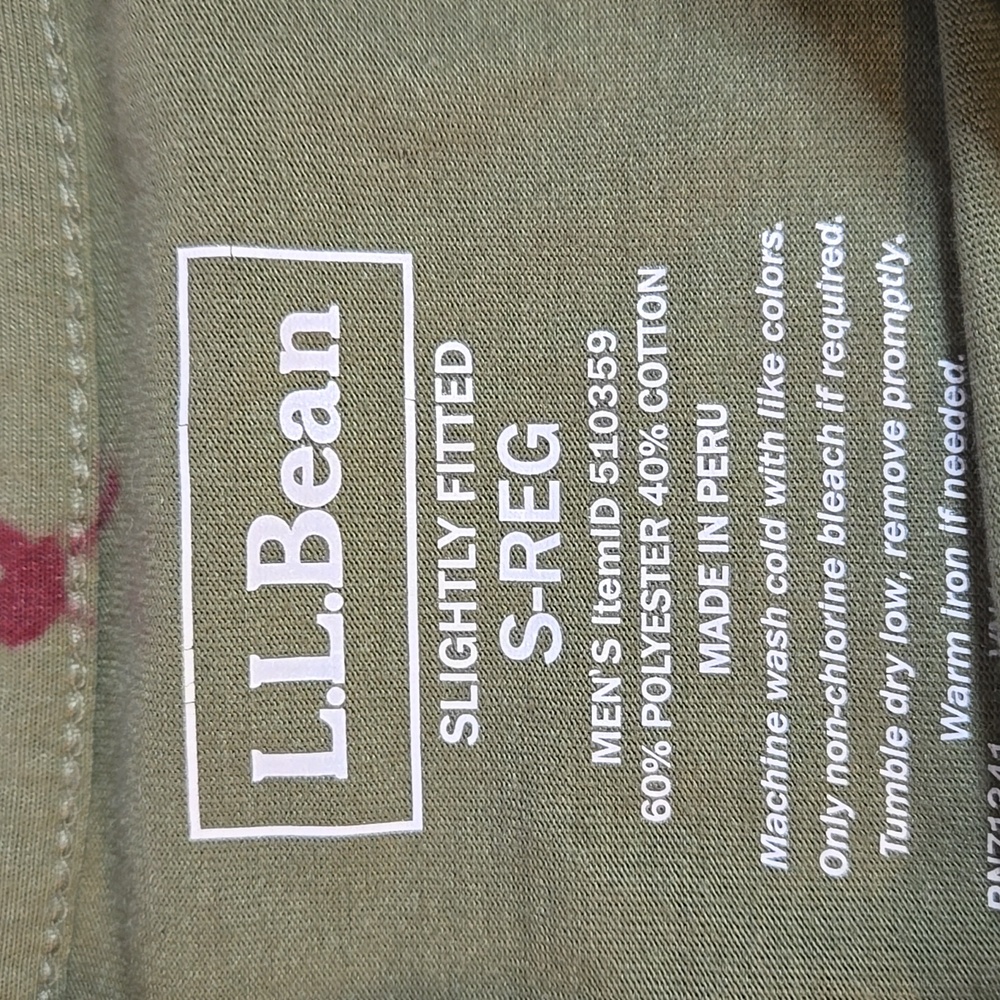 L.L. Bean Graphic T-Shirt Size Small Mens Or Womans Medium - Picture 2 of 5